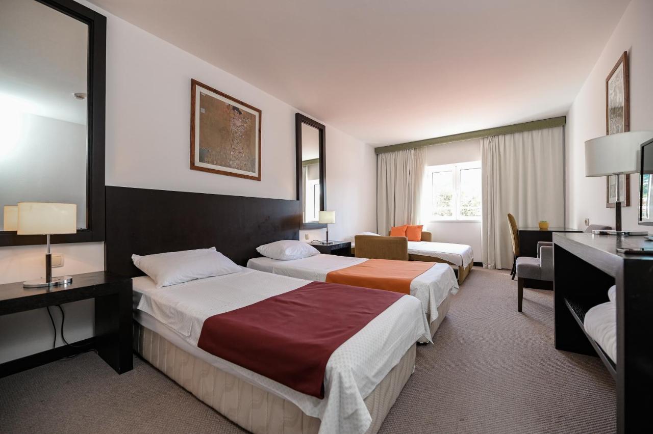 ראב Hotel International מראה חיצוני תמונה